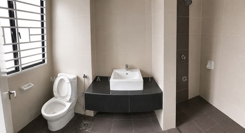 2-storey Terraced House for Rent in Rawang (Selangor) - Michael Siong - Bathroom - PropertyGuru.com.my