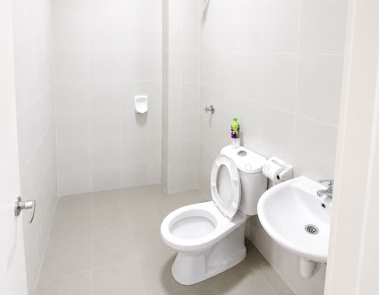2-storey Terraced House for Rent in Rawang (Selangor) - Michael Siong - Bathroom - PropertyGuru.com.my