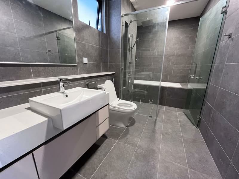 Condominium for Rent at Muze @ PICC - Alex Lim - Bathroom - PropertyGuru.com.my