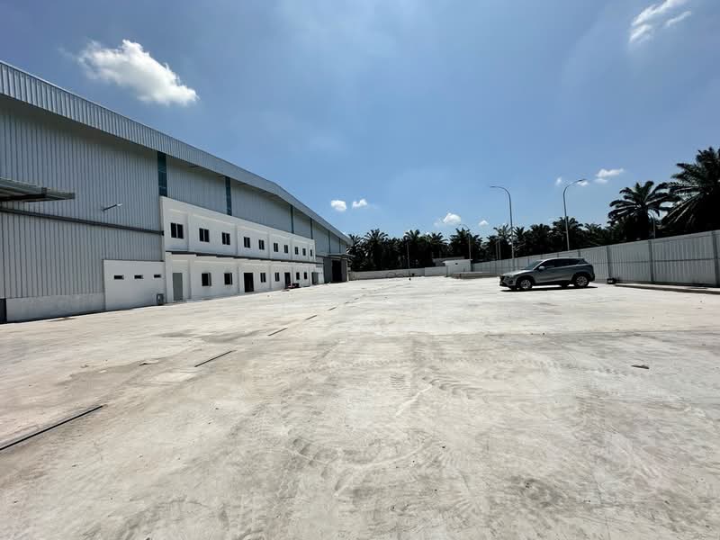 Detached Factory for Rent in Kampung Teluk Mengkuang (Telok Panglima Garang) - Elaine Teng - Exterior - PropertyGuru.com.my
