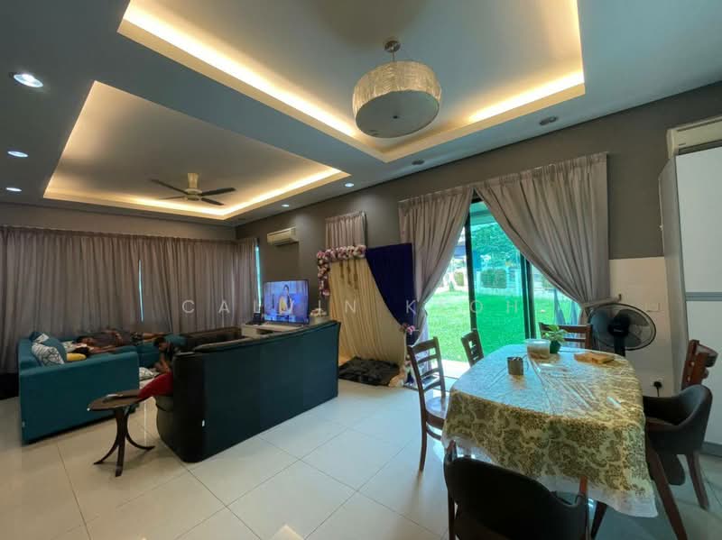 Rumah Teres 2 Tingkat untuk Dijual di Southbay (Batu Maung) - Calvin Keoh - Living Room - PropertyGuru.com.my