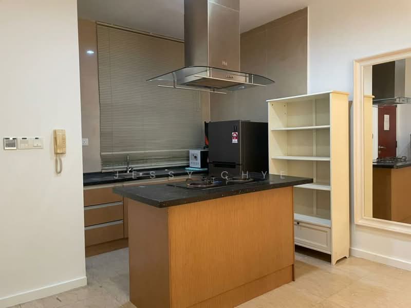 Servis Apartment untuk Dijual di 231 TR Serviced Suite - Jessy Chye - Kitchen - PropertyGuru.com.my