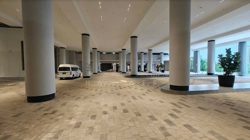 Service Residence for Sale at M Oscar - Han Ker - Entrance - PropertyGuru.com.my