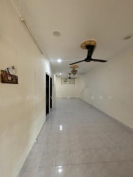 1-storey Terraced House for Sale in Kulai (Johor) - Han Yong Ang - Corridor - PropertyGuru.com.my