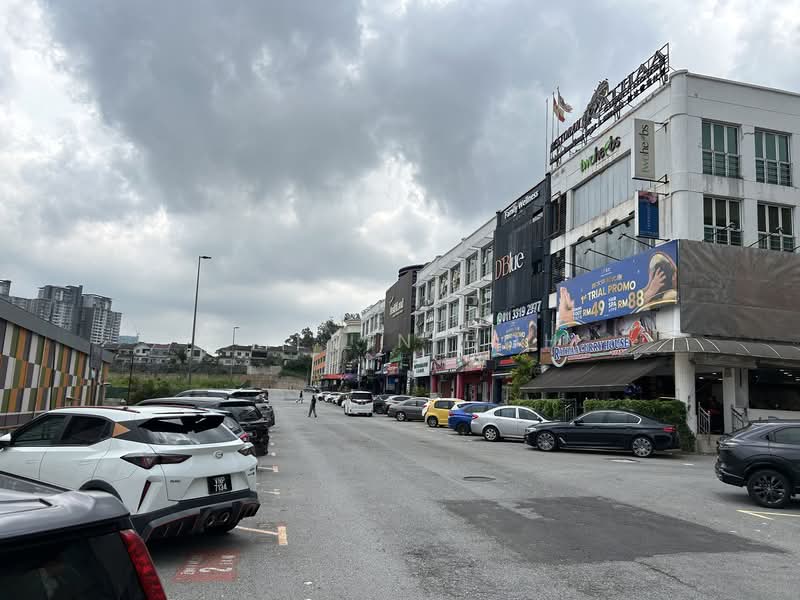 Shop for Rent in Bandar Puteri Puchong (Puchong) - Calvin Hoh - Exterior - PropertyGuru.com.my