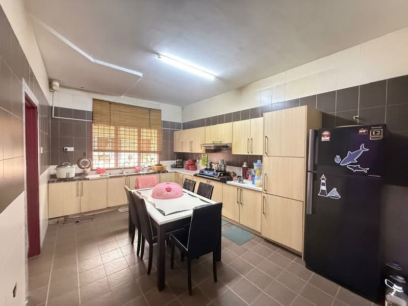 2-storey Terraced House for Sale in Taman Suria Selayang (Selayang) - Jack Liew - Kitchen - PropertyGuru.com.my