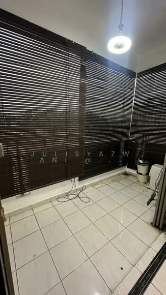 Kondominium untuk Disewa di Vista Millennium Condominium - Julisyazwani @ Wani - Balcony - PropertyGuru.com.my
