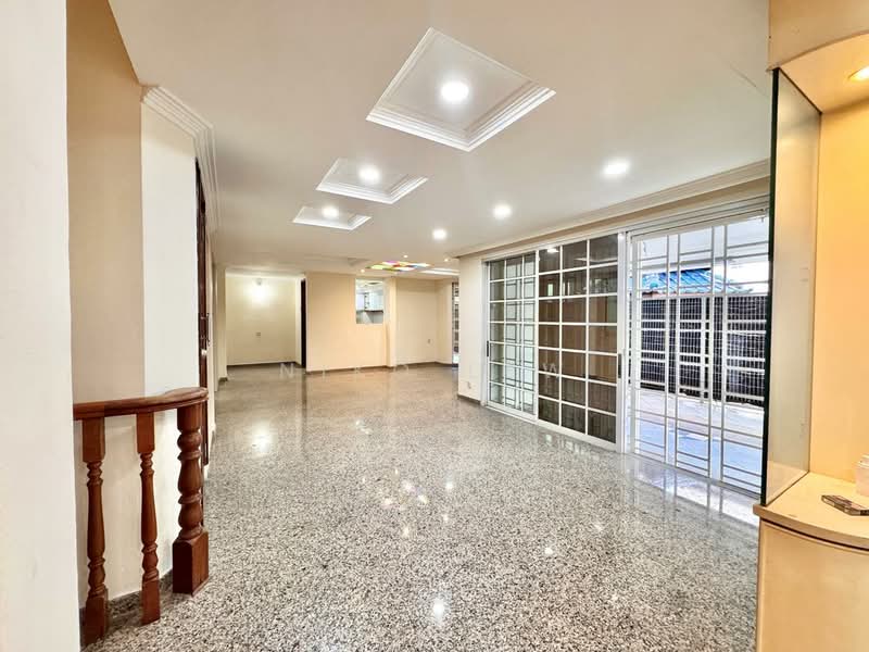 Semi-Detached House for Rent in Taman Pelangi (Johor Bahru) - Niko Lew - Living Room - PropertyGuru.com.my