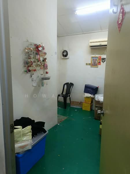 Kedai untuk Disewa di Taman Perling (Perling) - Howard Har - Interior - PropertyGuru.com.my