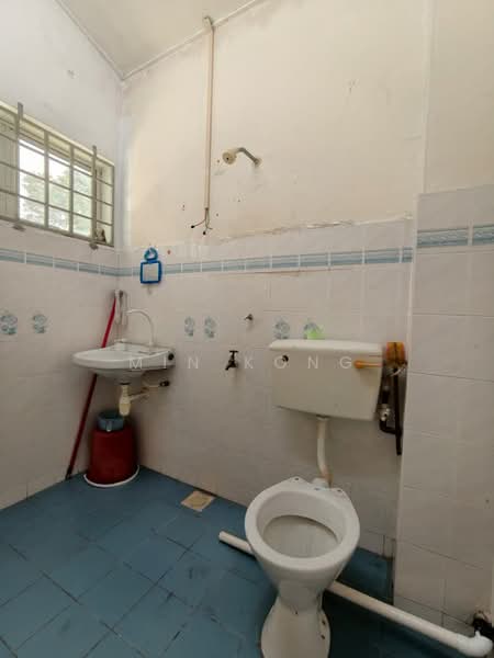 Rumah Teres 2 Tingkat untuk Dijual di Bandar Selesa Jaya (Skudai) - Min Kong - Bathroom - PropertyGuru.com.my