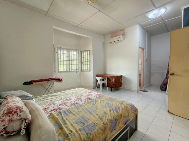 Rumah Teres 2 Tingkat untuk Dijual di Bandar Selesa Jaya (Skudai) - Min Kong - Bedroom - PropertyGuru.com.my