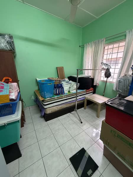 Pangsapuri untuk Dijual di Pangsapuri Sri Camellia - Aiden Foo - Bedroom - PropertyGuru.com.my