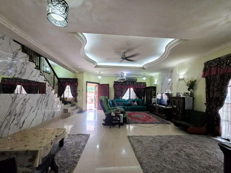 Semi-Detached House for Sale in Taman Taming Maju (Cheras) - Ilman Nahri - Living Room - PropertyGuru.com.my