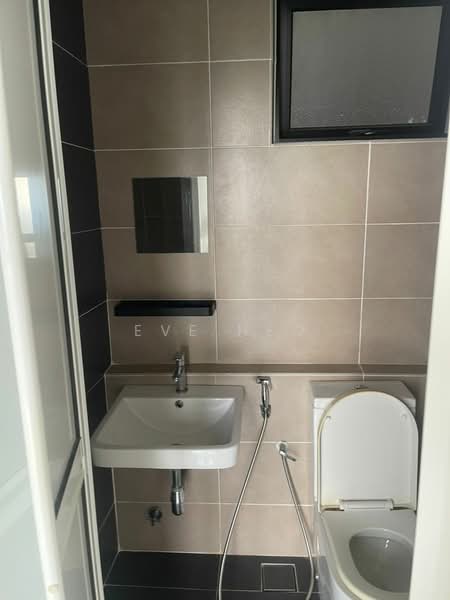 Servis Apartment untuk Disewa di D'Pristine - Eve Neo - Bathroom - PropertyGuru.com.my