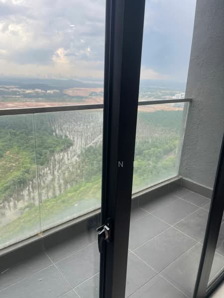 Servis Apartment untuk Disewa di D'Pristine - Eve Neo - Balcony - PropertyGuru.com.my