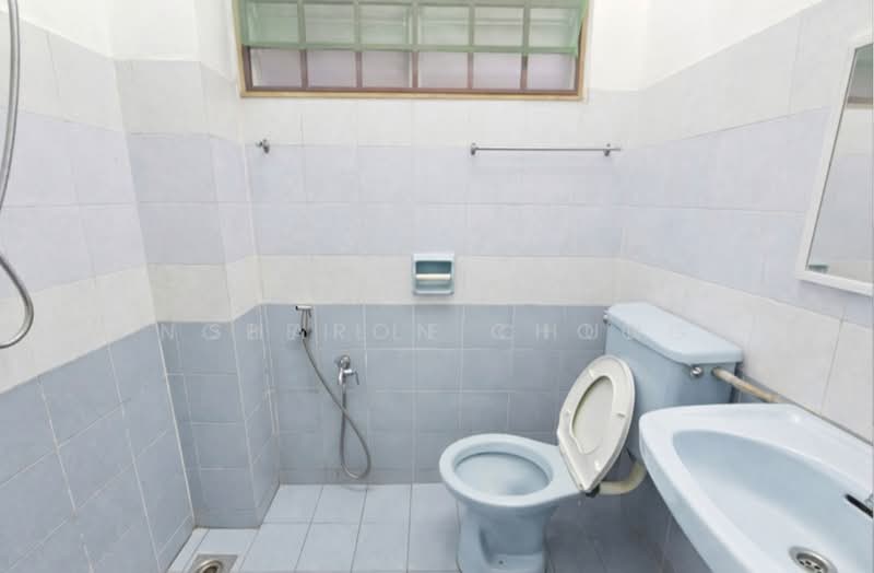 Rumah Teres 2 Tingkat untuk Dijual di Subang Jaya (Selangor) - Sharon Choo - Bathroom - PropertyGuru.com.my