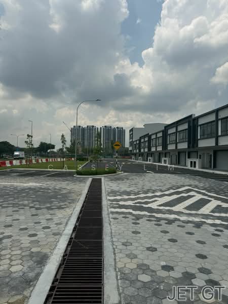 Shop for Sale in Telok Panglima Garang (Selangor) - Cassey Lim - Exterior - PropertyGuru.com.my
