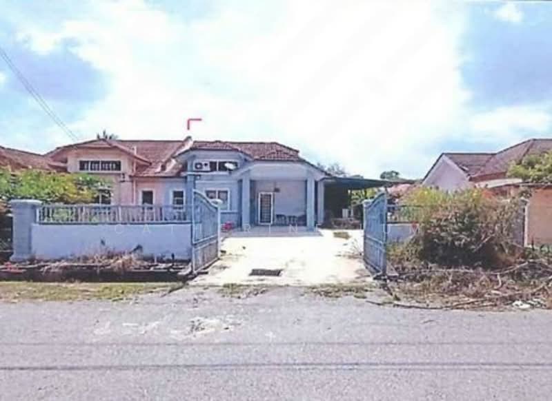 Semi-Detached House for Sale in Pantai Sepang Putra (Sepang) - Catherine Lum - Exterior - PropertyGuru.com.my