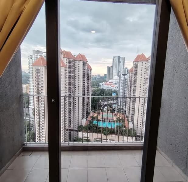 Servis Apartment untuk Disewa di The Era @ Duta North - Bowie Liao - Balcony - PropertyGuru.com.my