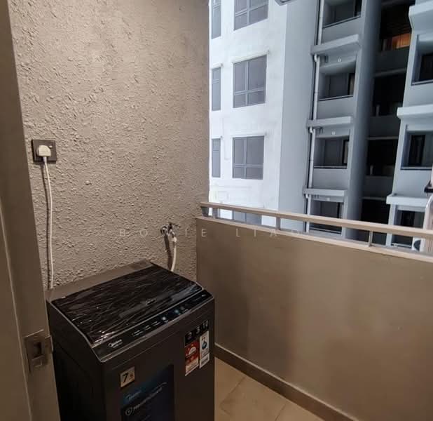Servis Apartment untuk Disewa di The Era @ Duta North - Bowie Liao - Balcony - PropertyGuru.com.my