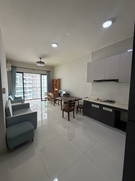 Service Residence for Rent at Amberside @ Country Garden Danga Bay - Jee Hui - PropertyGuru.com.my