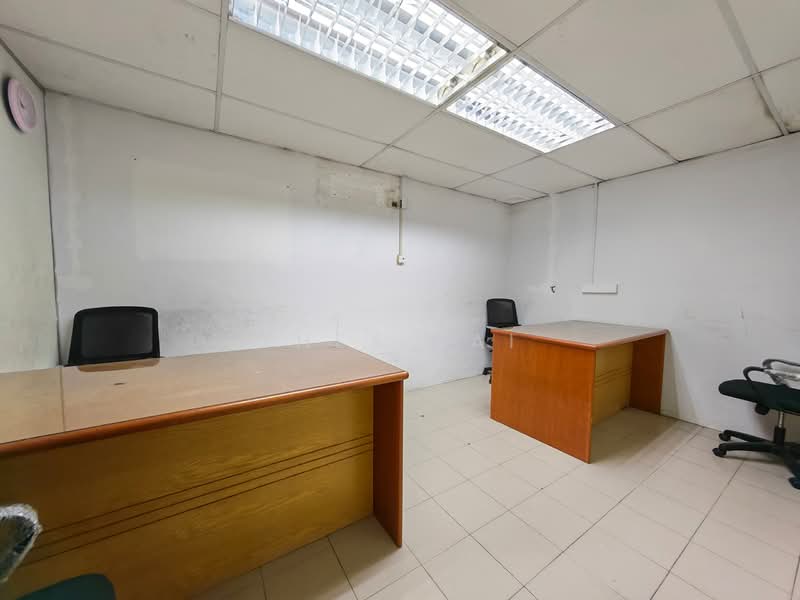 Kilang untuk Disewa di Taman Desa Cemerlang (Ulu Tiram) - Thea Lai - PropertyGuru.com.my