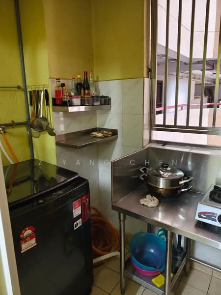 Kondominium untuk Dijual di Villa Angsana - Ziyang Chen - Kitchen - PropertyGuru.com.my