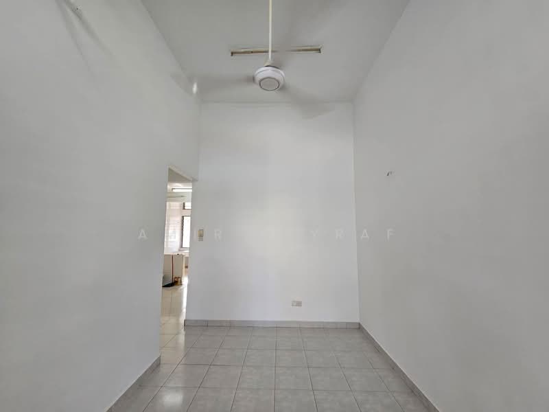 1-storey Terraced House for Sale in Bandar Bukit Raja (Klang) - Amir Asyraf - PropertyGuru.com.my