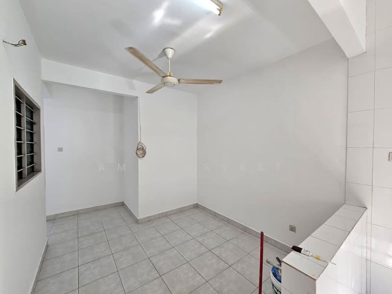 1-storey Terraced House for Sale in Bandar Bukit Raja (Klang) - Amir Asyraf - PropertyGuru.com.my