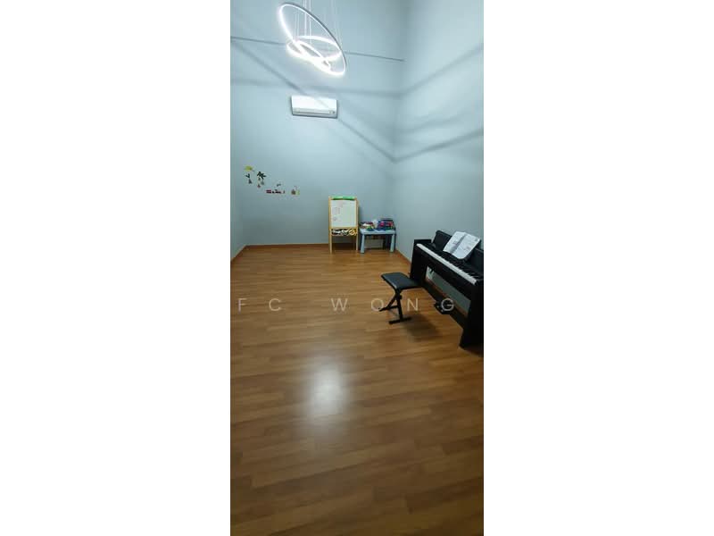 Rumah Teres 2 Tingkat untuk Dijual di Sungai Buloh (Selangor) - FC Wong - Study - PropertyGuru.com.my