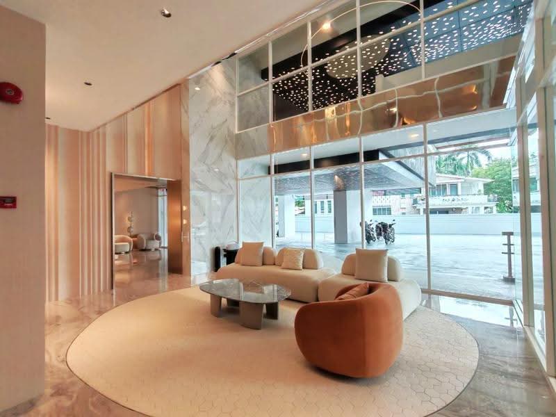 Condominium for Rent at Codrington Residence - Chris Teoh - Lobby - PropertyGuru.com.my