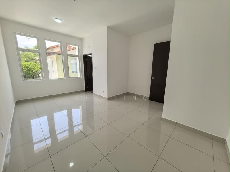 Rumah Berkembar untuk Dijual di Taman Ponderosa (Johor Bahru) - Shi Ting - PropertyGuru.com.my