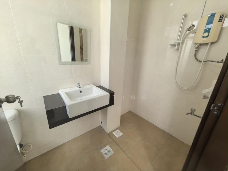 Rumah Berkembar untuk Dijual di Taman Ponderosa (Johor Bahru) - Shi Ting - PropertyGuru.com.my