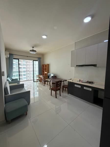 Condominium for Rent at Amberside @ Country Garden Danga Bay - Marco Choo - Living Room - PropertyGuru.com.my
