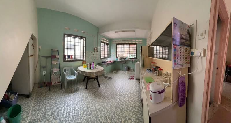 2-storey Terraced House for Sale in Taman Pelangi (Johor Bahru) - Pooi Leen Voon - Kitchen - PropertyGuru.com.my