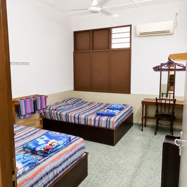 1-storey Terraced House for Rent in Taman Canning (Ipoh) - Kent C - PropertyGuru.com.my