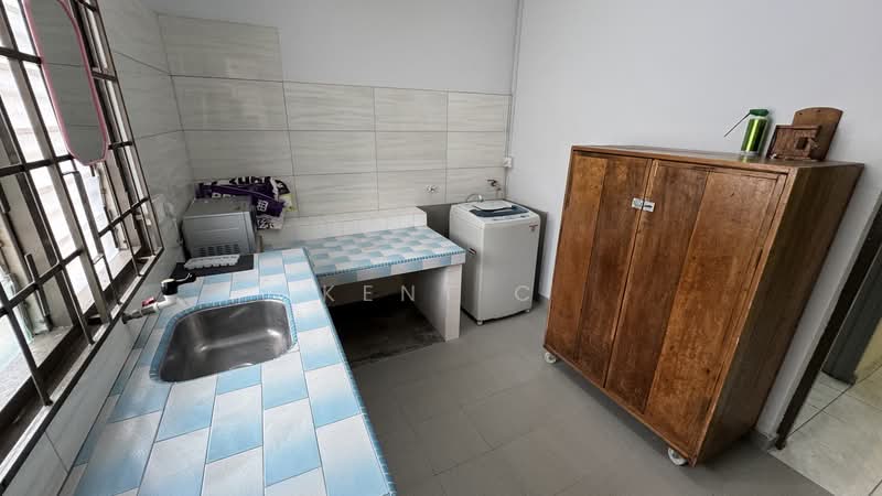 1-storey Terraced House for Rent in Taman Canning (Ipoh) - Kent C - PropertyGuru.com.my