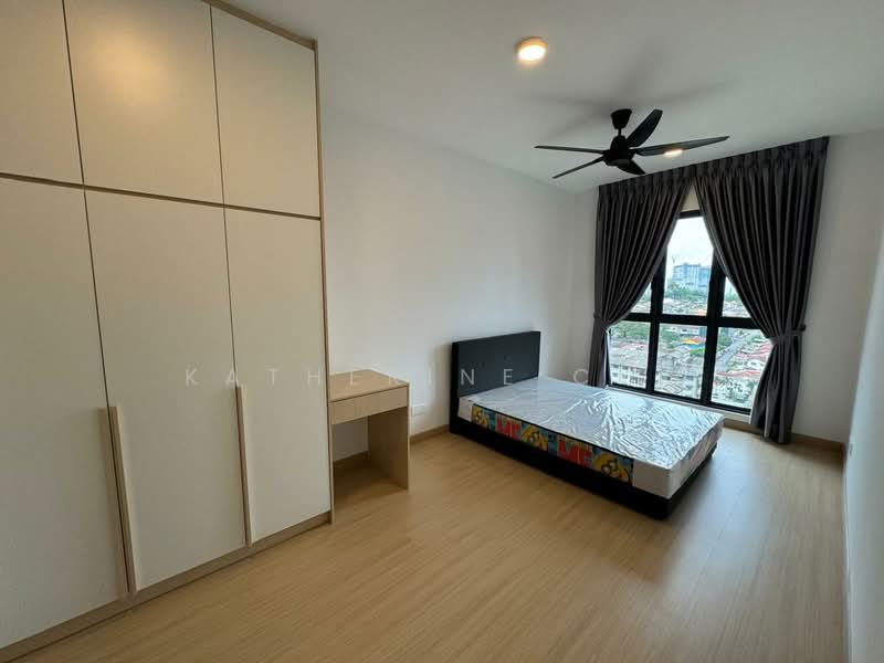 Condominium for Sale at Kuchai Sentral - Katherine Cyx - Bedroom - PropertyGuru.com.my