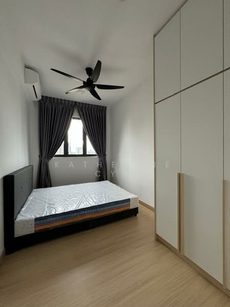 Condominium for Sale at Kuchai Sentral - Katherine Cyx - Bedroom - PropertyGuru.com.my