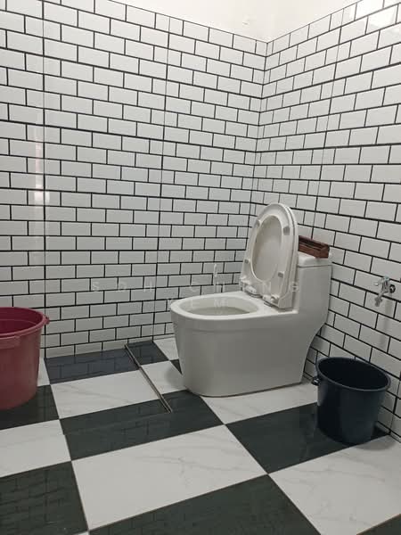 Rumah Banglo untuk Dijual di Bandar Bukit Beruntung (Bukit Beruntung) - Soh Ching Yem - Bathroom - PropertyGuru.com.my