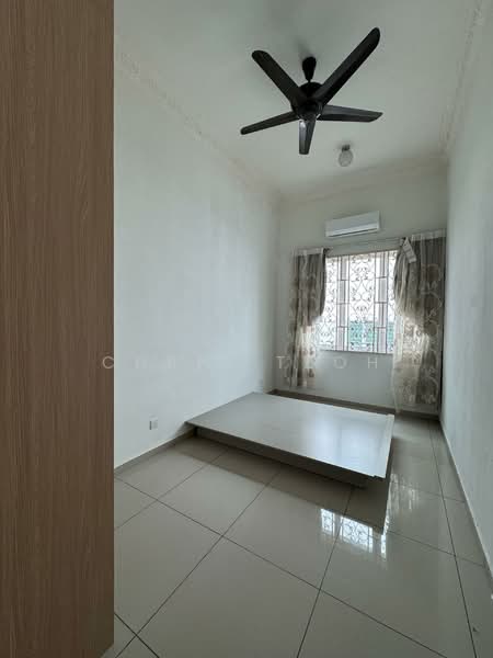 3-storey Terraced House for Rent in Batu Maung (Penang) - Chris Teoh - PropertyGuru.com.my