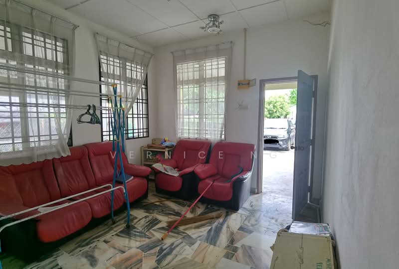 Semi-Detached House for Sale in Sepang (Selangor) - Vernice Ng - Living Room - PropertyGuru.com.my