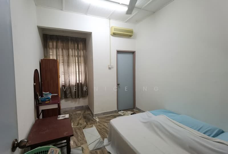 Rumah Berkembar untuk Dijual di Sepang (Selangor) - Vernice Ng - Bedroom - PropertyGuru.com.my