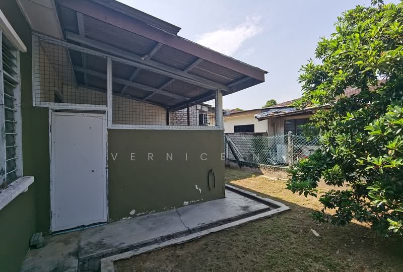 Rumah Berkembar untuk Dijual di Sepang (Selangor) - Vernice Ng - Exterior - PropertyGuru.com.my