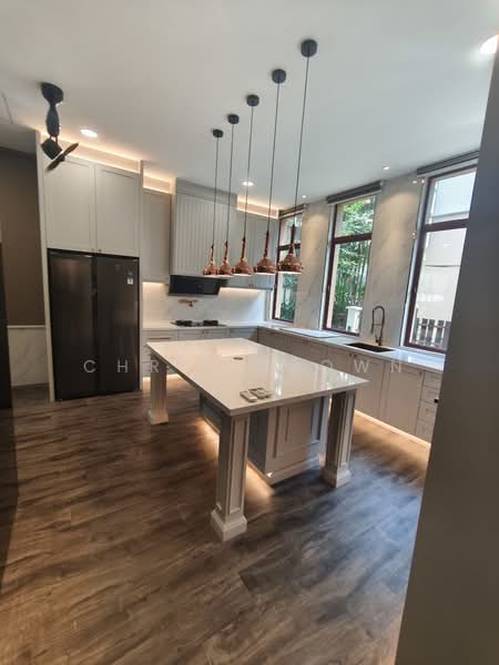 Rumah Banglo untuk Disewa di Taman Sri Hartamas (Sri Hartamas) - Chris Brown - PropertyGuru.com.my