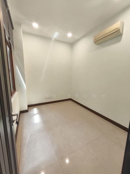 Rumah Banglo untuk Disewa di Taman Sri Hartamas (Sri Hartamas) - Chris Brown - PropertyGuru.com.my