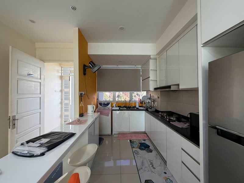 Kondominium untuk Disewa di The Peak Residences - Alex Lim - Kitchen - PropertyGuru.com.my
