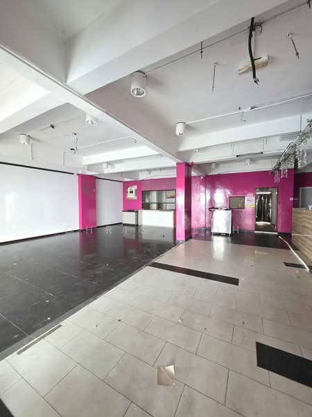 Kedai untuk Disewa di Bukit Jambul (Penang) - Chris Teoh - Interior - PropertyGuru.com.my