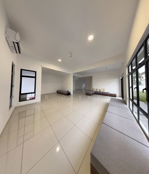 Rumah Berkembar untuk Dijual di Dengkil (Selangor) - Nur Diyanah - PropertyGuru.com.my