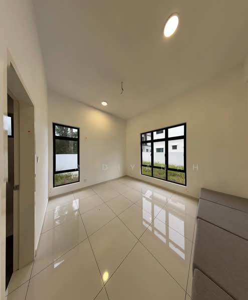 Rumah Berkembar untuk Dijual di Dengkil (Selangor) - Nur Diyanah - PropertyGuru.com.my